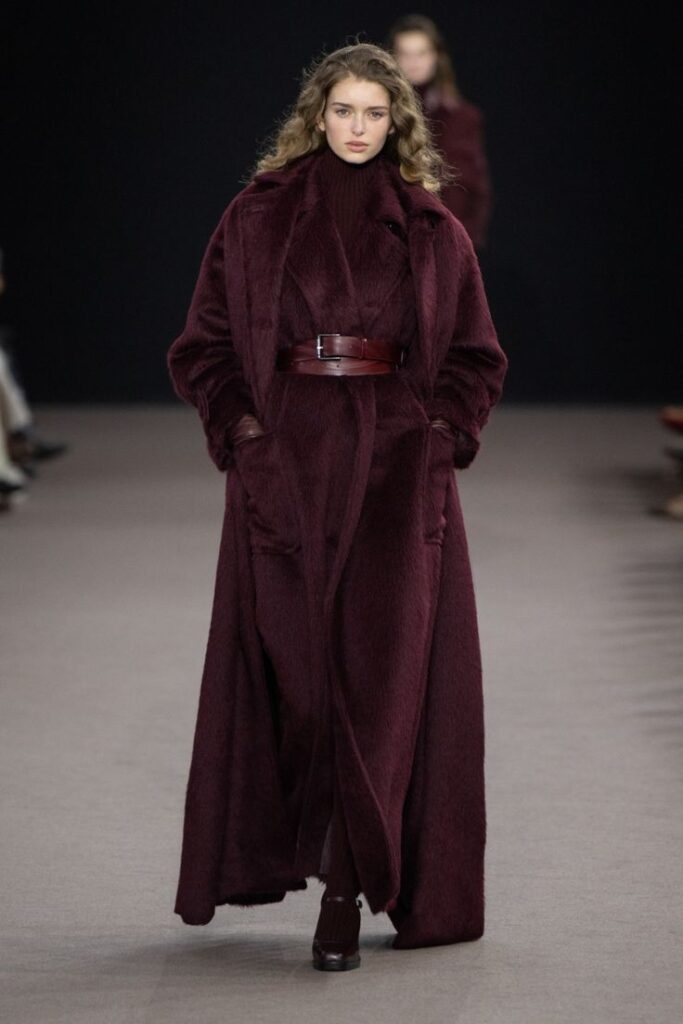 Max Mara Resort 2026: «Venere Vesuviana» — новая глава в истории бренда